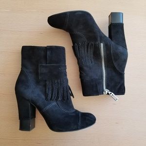 BCBGirls black suede fringe booties size 5.5